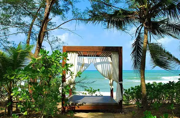 Pantai Tanjung Jara
