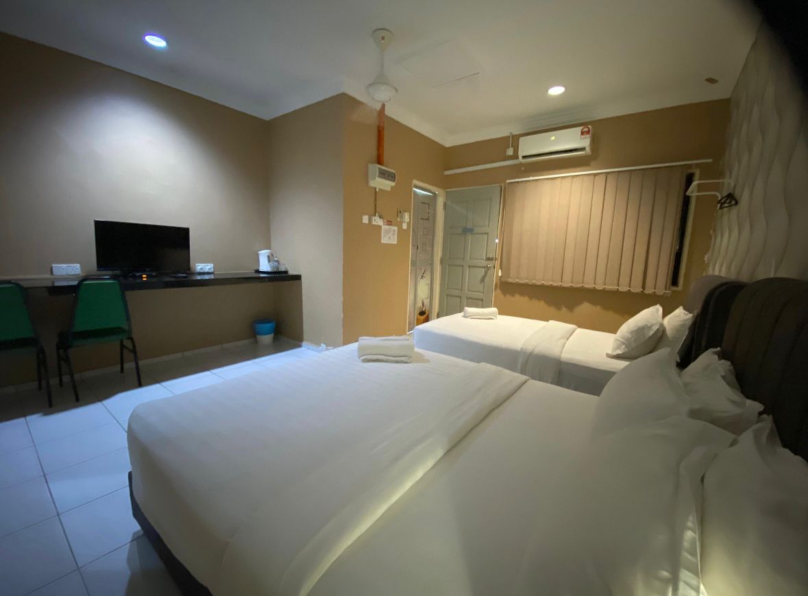 Superior Room Angle 2